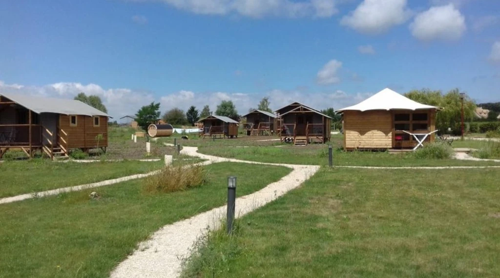 Lodges de Blois-Chambord 3*, Camping 3* à Mont près Chambord (Loir et Cher) - Location Tente équipée pour 2 personnes - Photo N°11