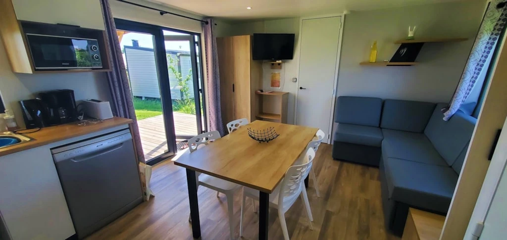 Lodges de Blois-Chambord 3*, Camping 3* à Mont près Chambord (Loir et Cher) - Location Mobil Home pour 4 personnes - Photo N°6