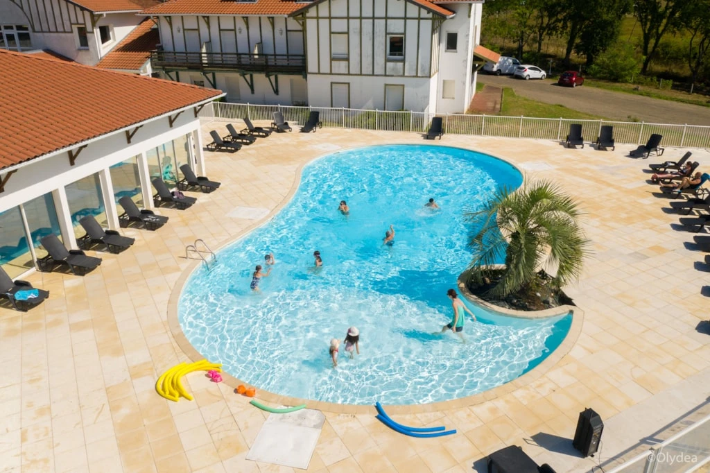 Résidence Hameaux de la Chalosse 3*, Camping 3* à Cassen (Landes) - Location Appartement pour 6 personnes - Photo N°9