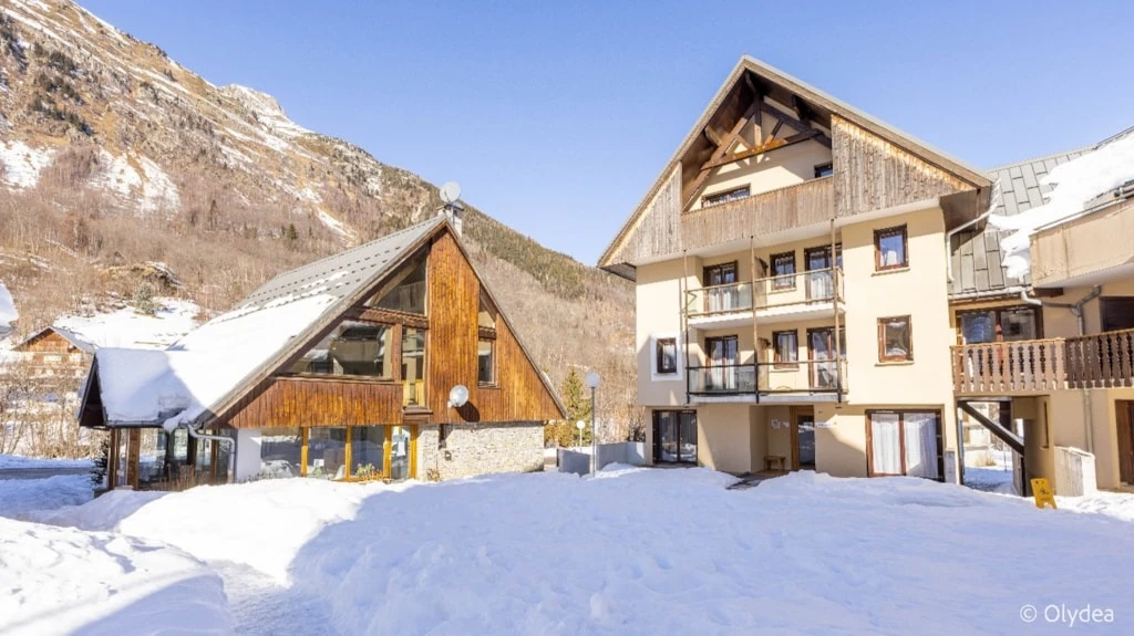 Résidence Hameaux de la Perrière 3*, Camping 3* à Saint Colomban des Villards (Savoie) - Location Appartement pour 6 personnes - Photo N°8