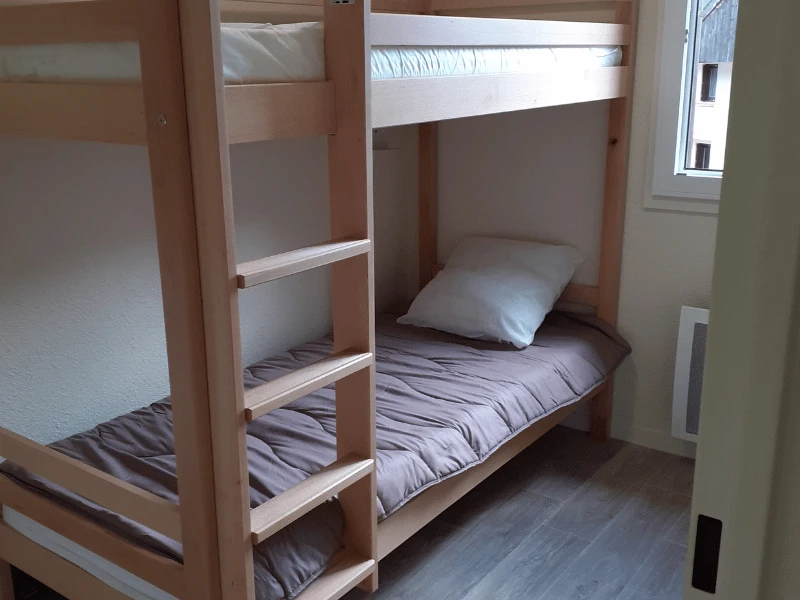 Résidence Hameaux de la Perrière 3*, Camping 3* à Saint Colomban des Villards (Savoie) - Location Appartement pour 8 personnes - Photo N°7