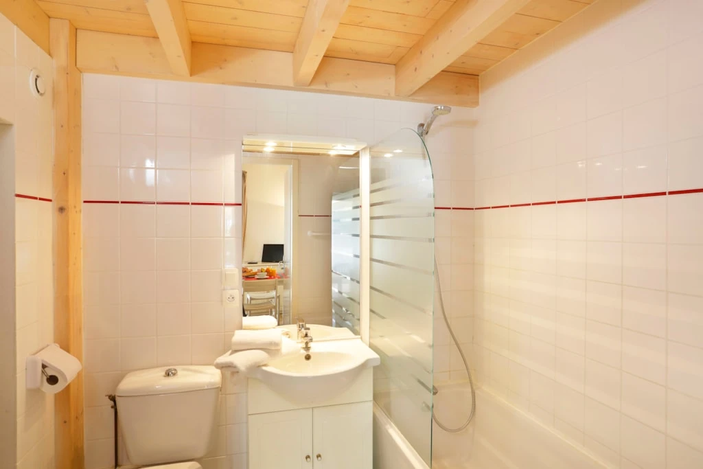 Camping Les Sables Vigniers 3*, Camping 3* à Saint Georges d'Oléron (Charente Maritime) - Location Appartement pour 2 personnes - Photo N°8