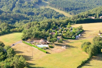 Camping La Nouvelle Croze 4* Ze collection, Camping 4* à Rouffignac Saint Cernin de Reilhac (Dordogne) - Location Mobil Home pour 4 personnes - Photo N°17