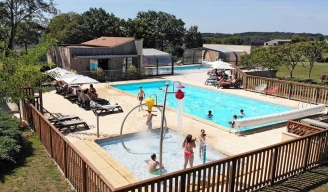 Camping La Nouvelle Croze 4* Ze collection, Camping 4* à Rouffignac Saint Cernin de Reilhac (Dordogne) - Location Mobil Home pour 4 personnes - Photo N°19