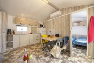Camping l'Océan 5* - Ze collection, Camping 5* à Brem sur Mer (Vendée) - Location Mobil Home pour 4 personnes - Photo N°3