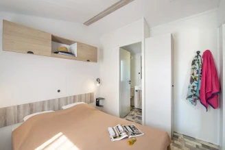 Camping l'Océan 5* - Ze collection, Camping 5* à Brem sur Mer (Vendée) - Location Mobil Home pour 4 personnes - Photo N°4