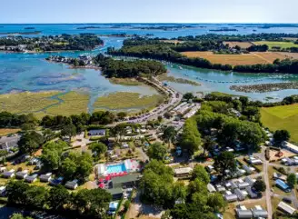 Camping de Conleau 4*, Camping 4* à Vannes (Morbihan) - Location Mobil Home pour 8 personnes - Photo N°2