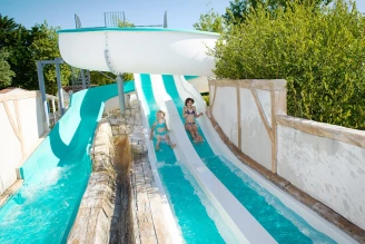 Domaine de Beaulieu 4* Ze collection, Camping 4* à Givrand (Vendée) - Location Mobil Home pour 6 personnes - Photo N°8