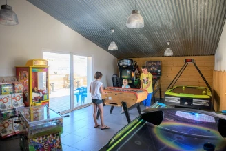 Domaine de Beaulieu 4* Ze collection, Camping 4* à Givrand (Vendée) - Location Mobil Home pour 6 personnes - Photo N°17