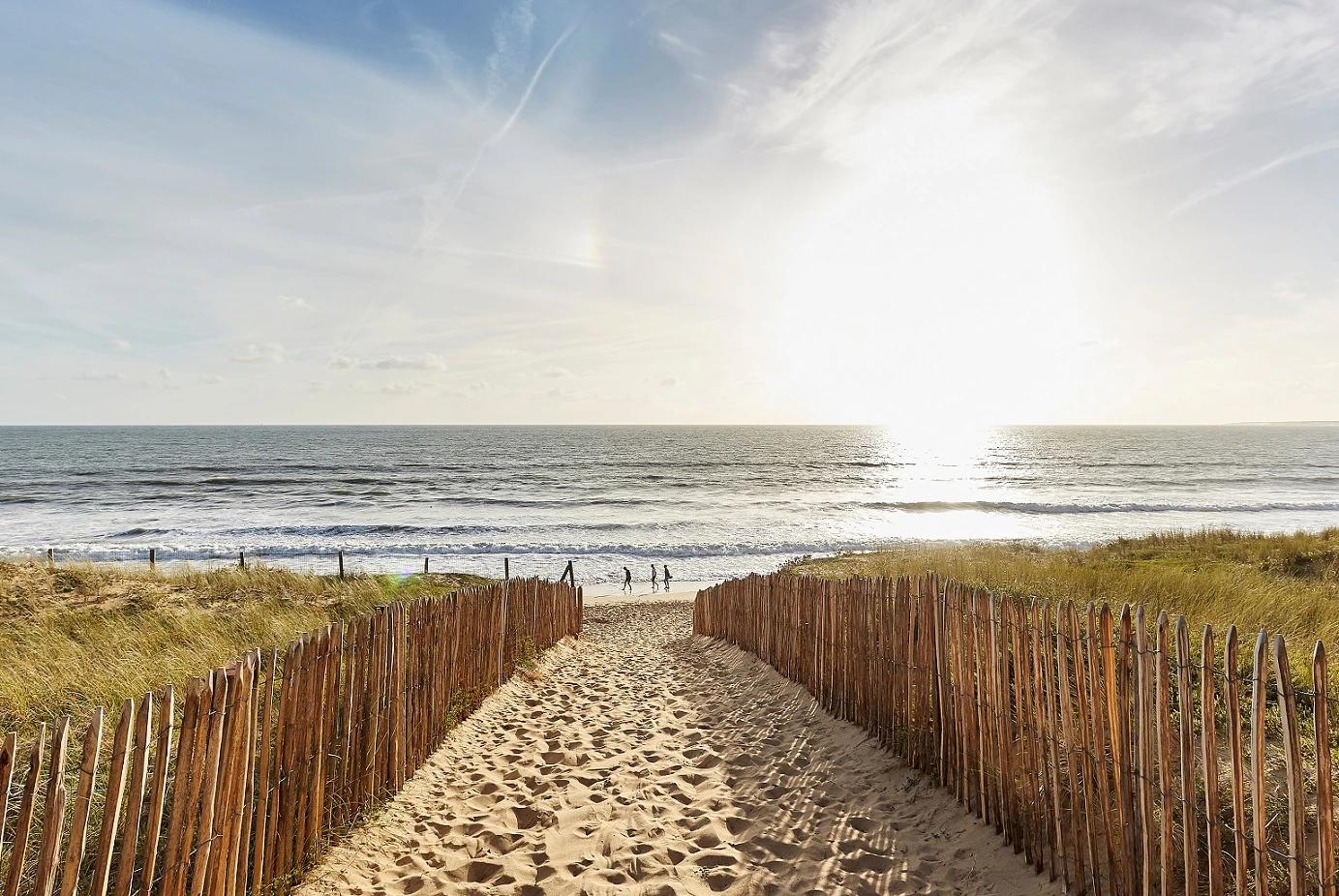 Camping Les Brunelles 5* Ze collection, Camping 5* à Longeville sur Mer (Vendée) - Location Mobil Home pour 6 personnes - Photo N°11