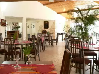 Camping Les Gros Joncs 5*, Camping 5* à Saint Georges d'Oléron (Charente Maritime) - Location Mobil Home pour 4 personnes - Photo N°17