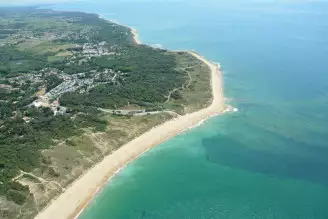Camping Les Gros Joncs 5*, Camping 5* à Saint Georges d'Oléron (Charente Maritime) - Location Mobil Home pour 4 personnes - Photo N°20