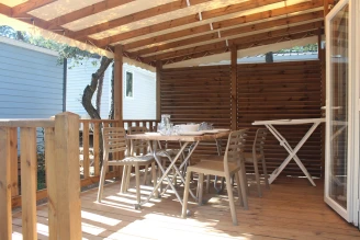 Camping Les Chênes Rouges 4* Ze collection, Camping 4* à Argeles sur Mer (Pyrénées Orientales) - Location Mobil Home pour 4 personnes - Photo N°4