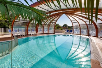 Camping Les Deux Fontaines 4* Ze collection, Camping 4* à Névez (Finistère) - Location Mobil Home pour 4 personnes - Photo N°9