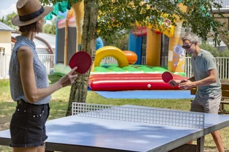 Camping Les Deux Fontaines 4* Ze collection, Camping 4* à Névez (Finistère) - Location Mobil Home pour 4 personnes - Photo N°15