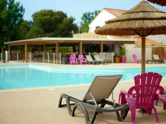 Camping Les Flamants Roses 4* Ze collection, Camping 4* à Canet en Roussillon (Pyrénées Orientales) - Location Mobil Home pour 4 personnes - Photo N°3