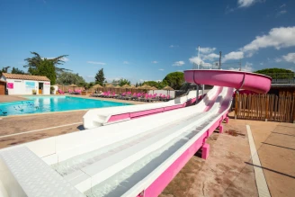 Camping Les Flamants Roses 4* Ze collection, Camping 4* à Canet en Roussillon (Pyrénées Orientales) - Location Mobil Home pour 4 personnes - Photo N°4