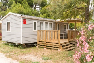 Camping Les Flamants Roses 4* - Ze collection, Camping 4* à Canet en Roussillon (Pyrénées Orientales) - Location Mobil Home pour 6 personnes - Photo N°1