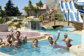 Camping Les Mûriers 4* Ze collection, Camping 4* à Vendres (Hérault) - Location Mobil Home pour 4 personnes - Photo N°3