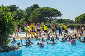 Camping Les Mûriers 4* Ze collection, Camping 4* à Vendres (Hérault) - Location Mobil Home pour 4 personnes - Photo N°6