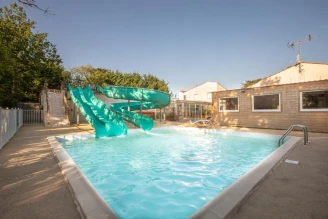Camping Les Alouettes 4*, Camping 4* à Bretignolles sur Mer (Vendée) - Location Mobil Home pour 5 personnes - Photo N°13