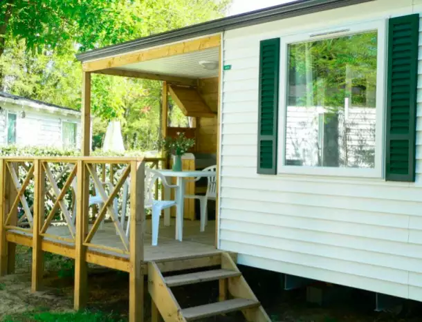 Camping Les Gros Joncs 5*, Camping 5* à Saint Georges d'Oléron (Charente Maritime) - Location Mobil Home pour 4 personnes - Photo N°10