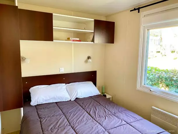 Camping Les Gros Joncs 5*, Camping 5* à Saint Georges d'Oléron (Charente Maritime) - Location Mobil Home pour 6 personnes - Photo N°6