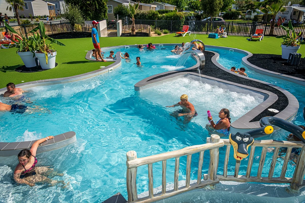 Camping Le Nid d'Été 4* - Ze collection, Camping 4* à Les Sables d'Olonne (Vendée) - Location Mobil Home pour 5 personnes - Photo N°21