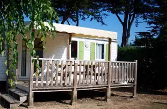 Camping Antioche 4*, Camping 4* à Le Bois Plage en Ré (Charente Maritime) - Location Mobil Home pour 8 personnes - Photo N°1