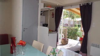 Camping La Vallée du Paradis 4*  , Camping 4* à Agay (Var) - Location Mobil Home pour 6 personnes - Photo N°4