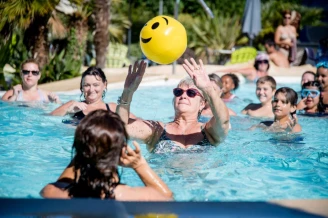 Camping L'Arbre d'Or 4*, Camping 4* à Parentis en Born (Landes) - Location Mobil Home pour 4 personnes - Photo N°20