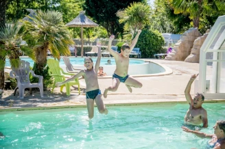 Camping L'Arbre d'Or 4*, Camping 4* à Parentis en Born (Landes) - Location Mobil Home pour 4 personnes - Photo N°21