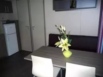 Camping Landes Océanes 4*, Camping 4* à Saint Michel Escalus (Landes) - Location Mobil Home pour 4 personnes - Photo N°5
