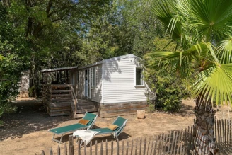 Camping La Barque 4*, Camping 4* à Saint Aygulf (Var) - Location Mobil Home pour 6 personnes - Photo N°2