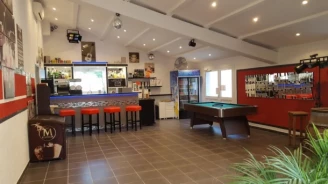Camping La Pinède en Provence 3*, Camping 3* à Mondragon (Vaucluse) - Location Mobil Home pour 4 personnes - Photo N°11