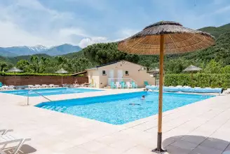 Camping Le Vallespir 3*, Camping 3* à Arles (Pyrénées Orientales) - Location Mobil Home pour 8 personnes - Photo N°4