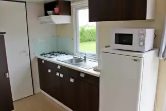 Camping Menez Bichen 3*, Camping 3* à Saint Nic (Finistère) - Location Mobil Home pour 5 personnes - Photo N°12
