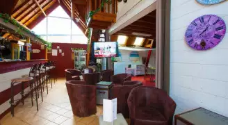 Camping Menez Bichen 3*, Camping 3* à Saint Nic (Finistère) - Location Mobil Home pour 5 personnes - Photo N°21