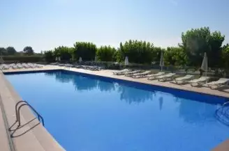 Camping Resort Els Pins 3*, Camping 3* à Malgrat de Mar (Barcelone) - Location Mobil Home pour 6 personnes - Photo N°1