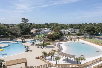 Camping Le Logis 3* Ze collection, Camping 3* à Saint Palais sur Mer (Charente Maritime) - Location Mobil Home pour 5 personnes - Photo N°9