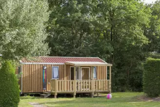 Camping Village de La Guyonnière 5*, Camping 5* à Saint Julien des Landes (Vendée) - Location Mobil Home pour 4 personnes - Photo N°1