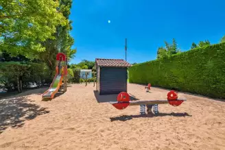 Camping les Amiaux 4*, Camping 4* à Saint Jean de Monts (Vendée) - Location Mobil Home pour 4 personnes - Photo N°5