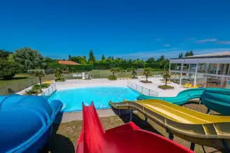 Camping les Amiaux 4*, Camping 4* à Saint Jean de Monts (Vendée) - Location Mobil Home pour 4 personnes - Photo N°9