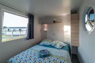 Camping Domaine de Mesqueau 3*, Camping 3* à Plougasnou (Finistère) - Location Mobil Home pour 6 personnes - Photo N°12