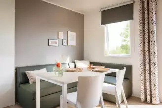  Domaine de l'Orangerie de Lanniron 5*, Camping 5* à Quimper (Finistère) - Location Mobil Home pour 6 personnes - Photo N°9
