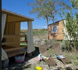 Ludo Camping 3*, Camping 3* à Lussas (Ardèche) - Location Bungalow pour 4 personnes - Photo N°1