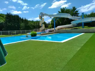 Camping Le Lizot 3*, Camping 3* à Saint Mandé sur Brédoire (Charente Maritime) - Location Mobil Home pour 4 personnes - Photo N°12