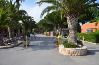 Camping Les Tropiques 4*, Camping 4* à Torreilles (Pyrénées Orientales) - Location Mobil Home pour 10 personnes - Photo N°22