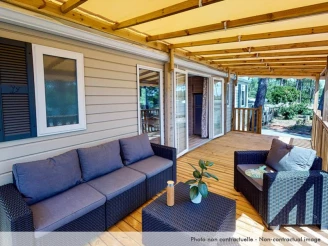 Camping La Pignade 4*, Camping 4* à Ronce les Bains (Charente Maritime) - Location Mobil Home pour 8 personnes - Photo N°4