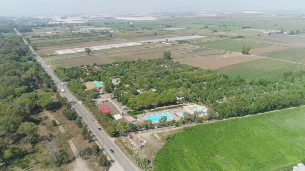 Camping Village Paestum 4*, Camping 4* à Eboli (Salerne) - Location Bungalow pour 4 personnes - Photo N°8
